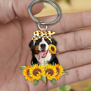 Bernese Mountain-Dog Mom Keychain