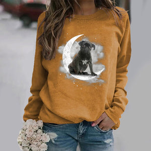 Black Pug -Sit On The Moon- Premium Sweatshirt