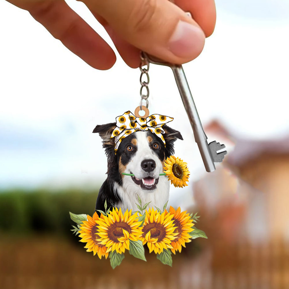 Border Collie-Dog Mom Keychain