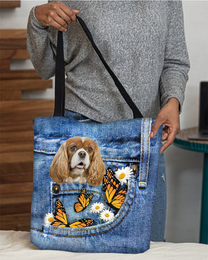 Cavalier-king-spaniel-Butterfly Daisies Fait-CLOTH TOTE BAG