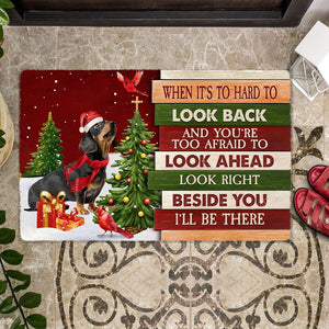 Christmas Dachshund Look right beside you Doormat