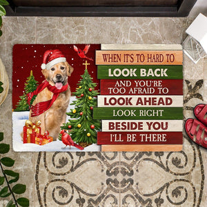 Christmas Golden Retriever Look right beside you Doormat