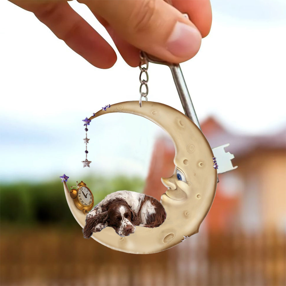 English Springer Spaniel-Sleeping on the moon Keychain