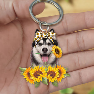 Husky-Dog Mom Keychain