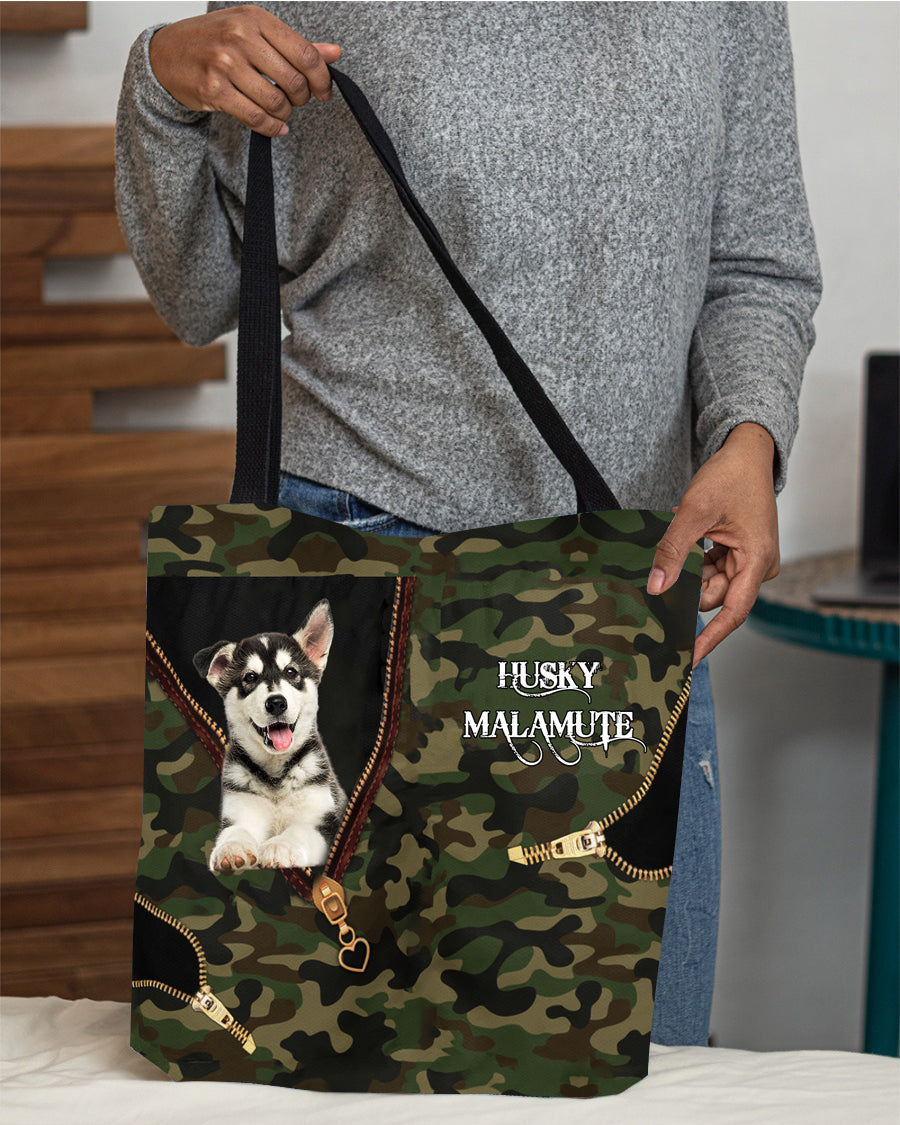 Husky-Malamute Camo Cloth Tote Bag