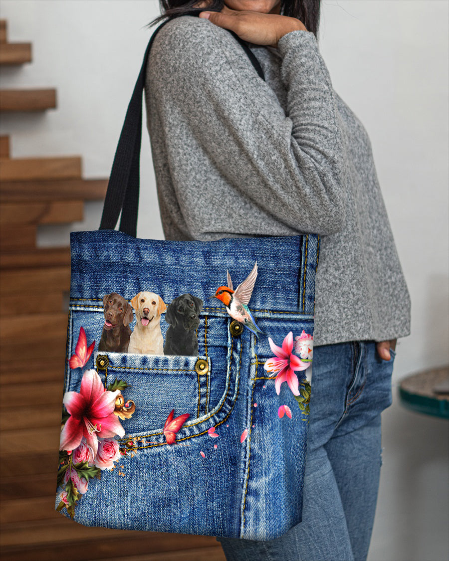 Labrador Retriever-Lily Cloth Tote Bag