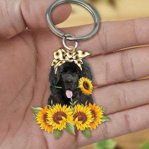 Newfoundland-Dog Mom Keychain