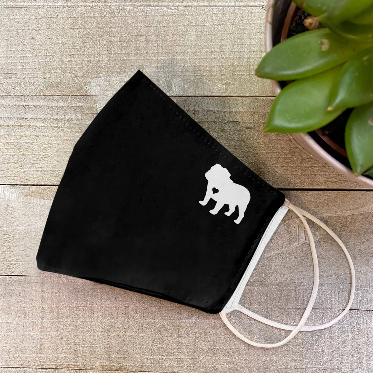 Bulldog Heart EZ07 2707 Face Mask