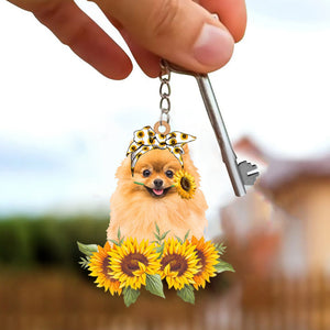 Pomeranian-Dog Mom Keychain