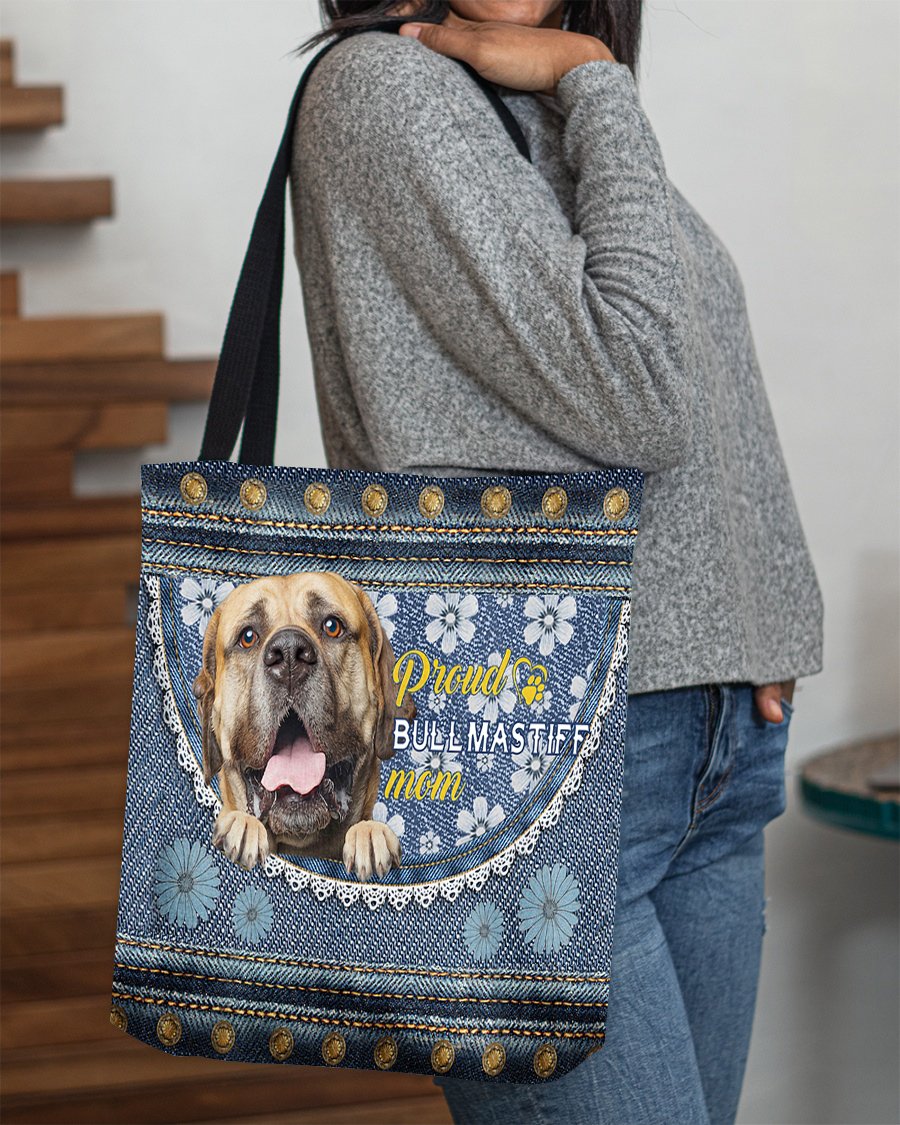 Pround bullmastiff mom-Cloth Tote Bag