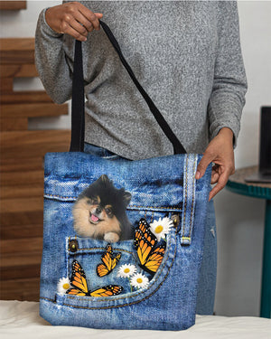 black-and-tan-pomeranian-Butterfly Daisies Fait-CLOTH TOTE BAG